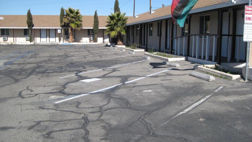 Route 66 Barstow Hotel Exterior photo